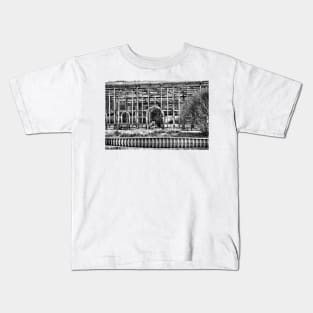 The Focused Photographer Kids T-Shirt